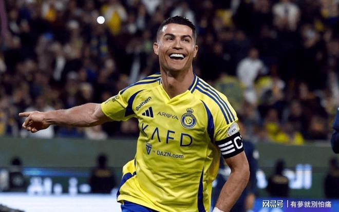 C7娱乐-包含C罗官方宣布刷新纪录新规，拜仁引发争议！引发球迷热议的词条